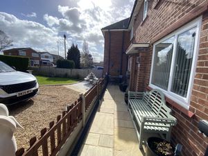 Front Garden- click for photo gallery